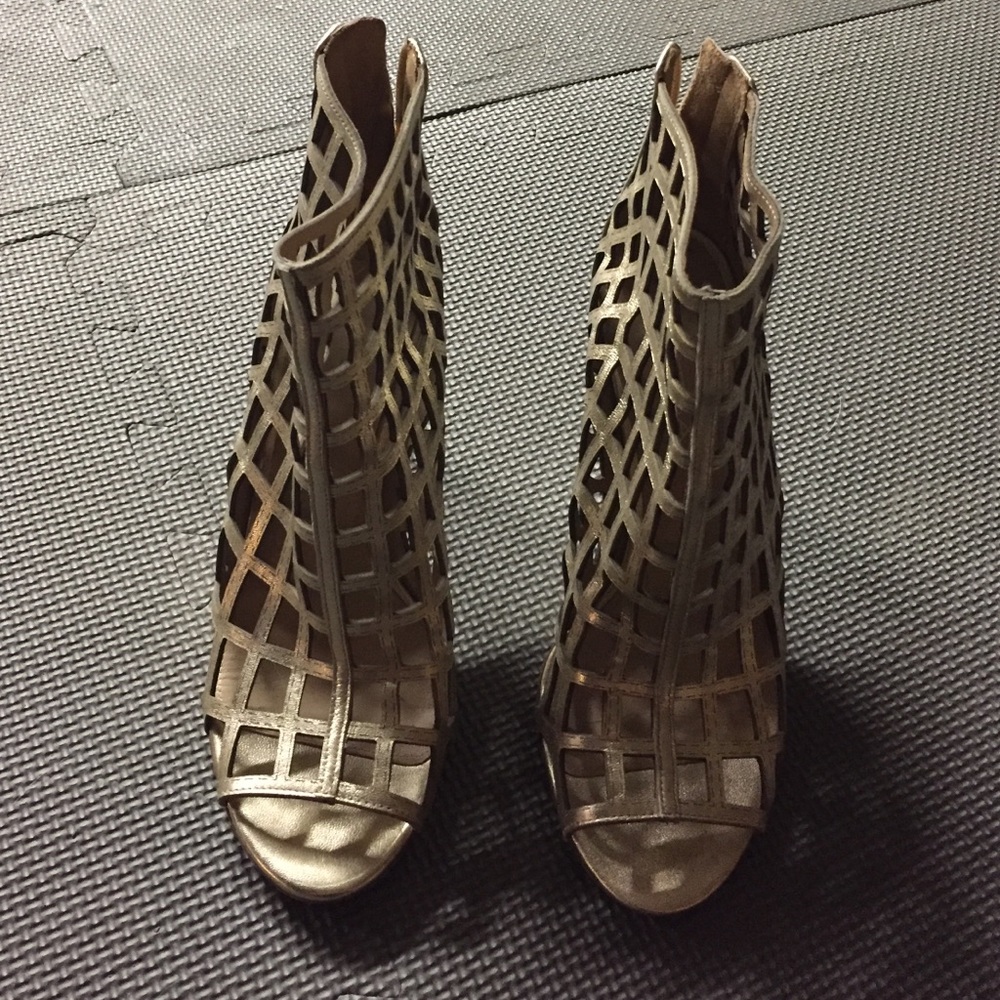 Via Spiga gold booties!