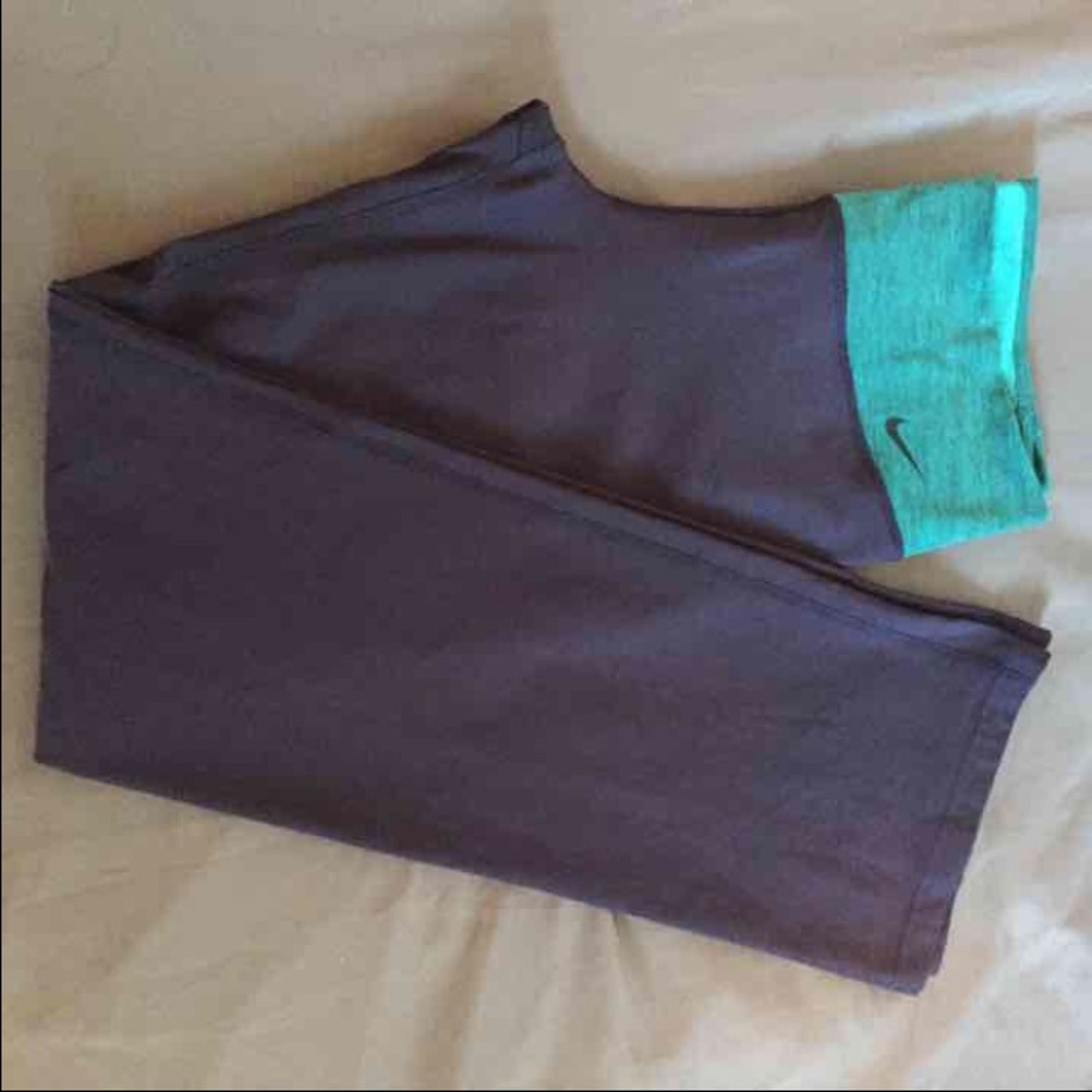 Nike dry fit yoga/ gym