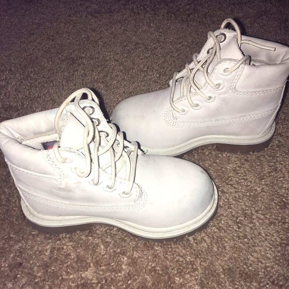 🚫SOLD🚫Toddlers Off white TiMs ⚡️sale⚡️