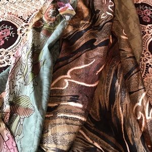 Enwrapture silk skirt