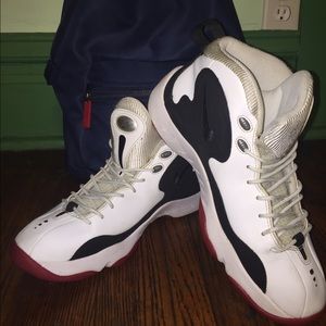 Nike zoom "hawk" retros