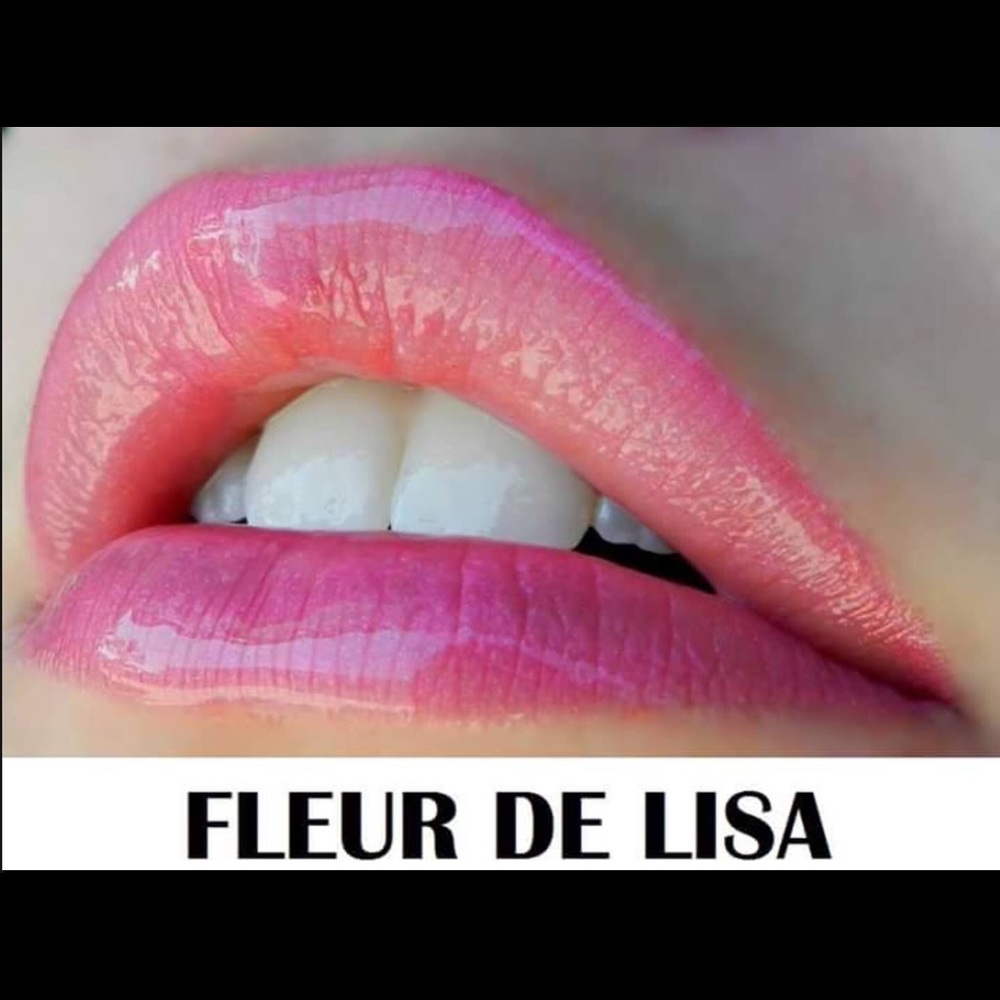 Fleur de Lisa LipSense