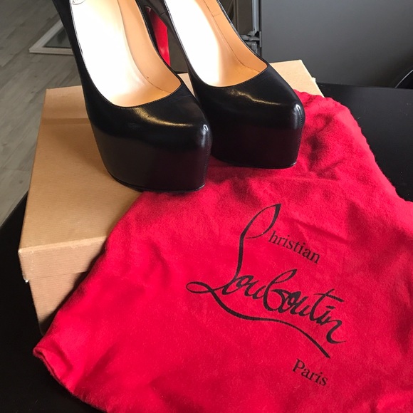 Christian Louboutin Black "Daffodile" size 39 - Picture 1 of 4