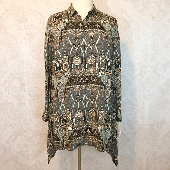 Sejour Tops - Sejour button-front print tunic blouse sz 18W