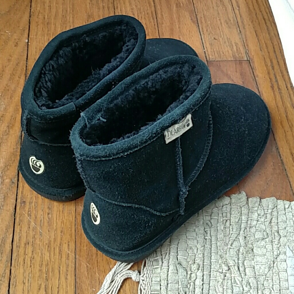 Bearpaw boots