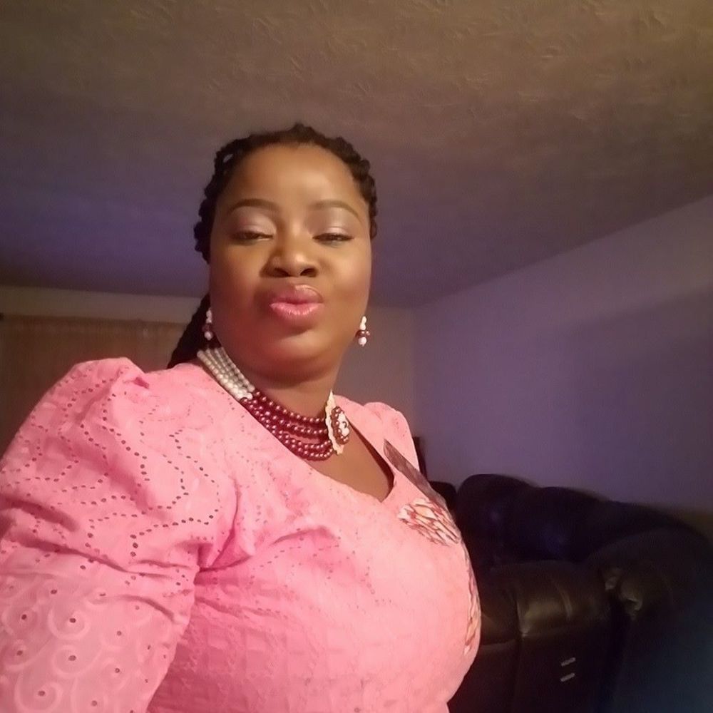 Meet your Posher, Abiola