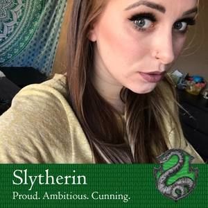 Meet your Posher, Kaja