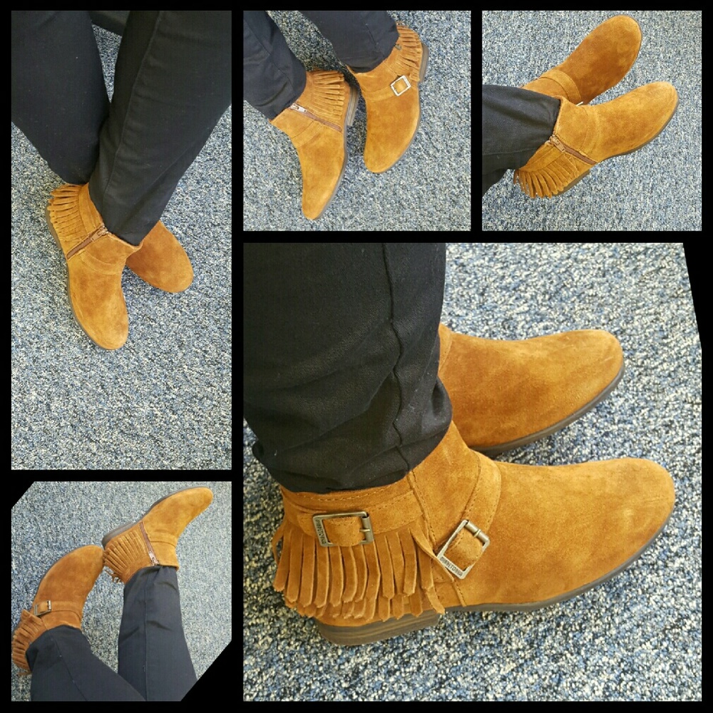 🎉NEW LISTING🎉Minnetonka Rancho Boots 8.5