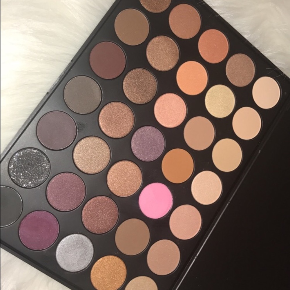 Valentine's Truffles palette