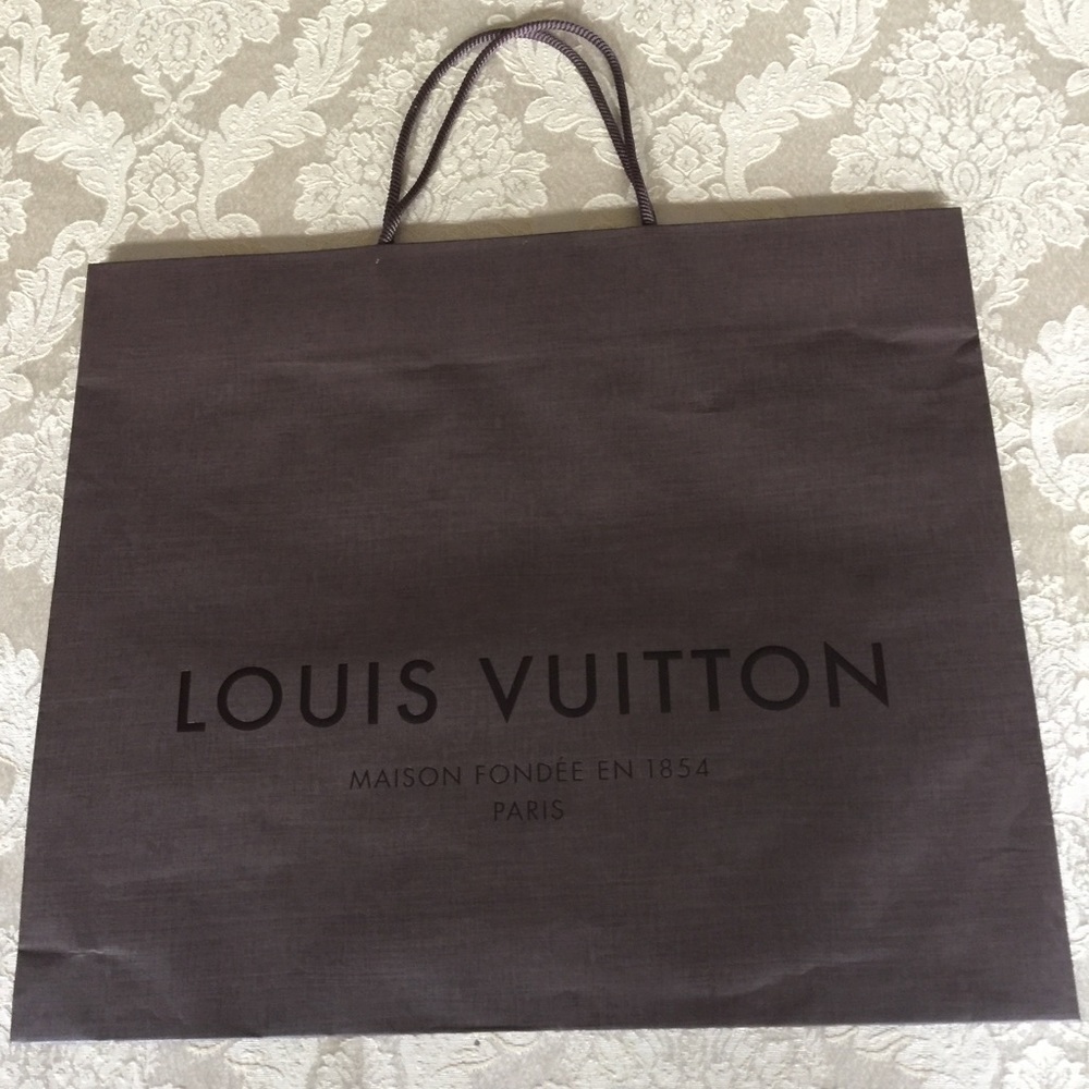 Louis Vuitton paper bag