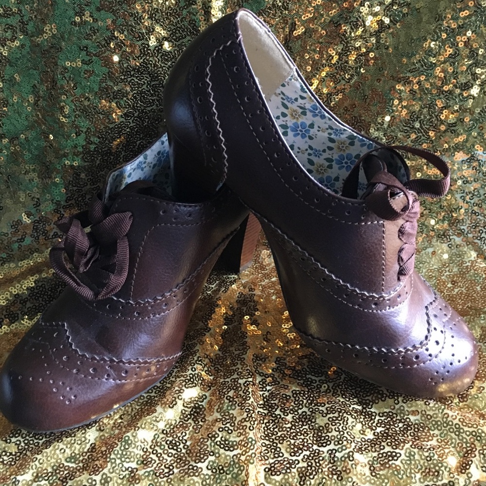 Brown heels
