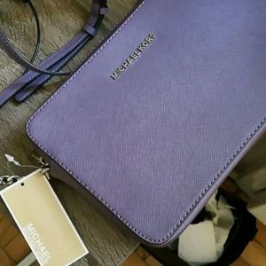 Michael Kors Jet Set Travel Large Crossbody