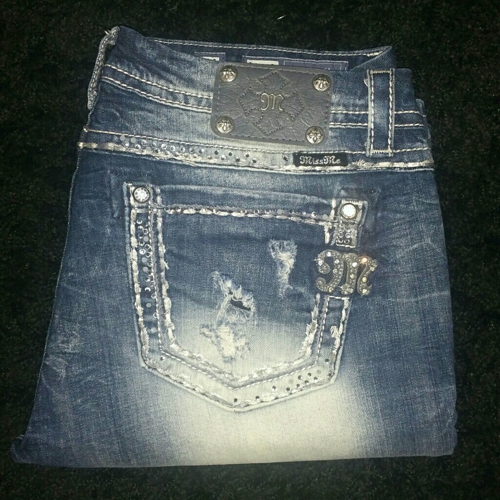 Miss Me Distressed Easy Boot Jeans Size 34