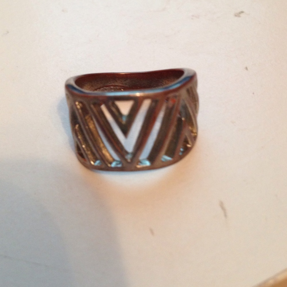 Chunky ring