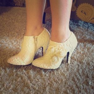 Lace booties