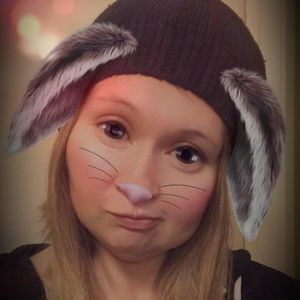 Meet your Posher, Monica