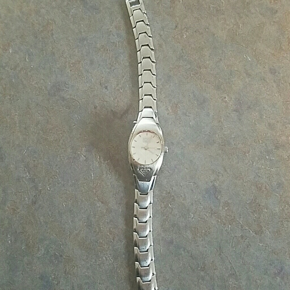 Silver Roxy watch - Picture 2 of 3