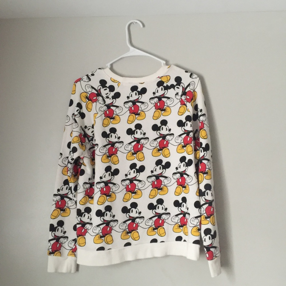 Mickey Mouse sweater
