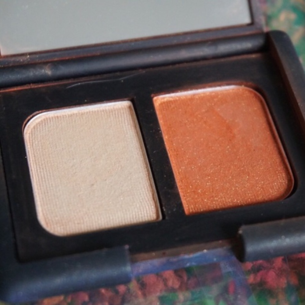 NARS shadow!