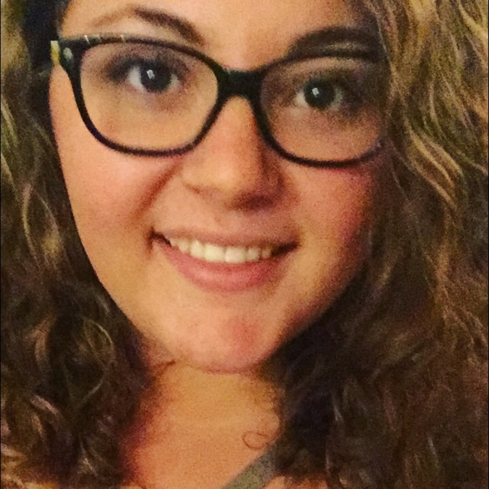 Meet your Posher, Mollie