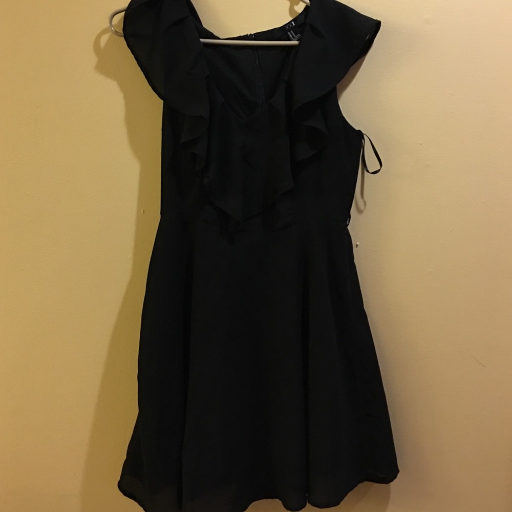 Forever 21 Black Dress