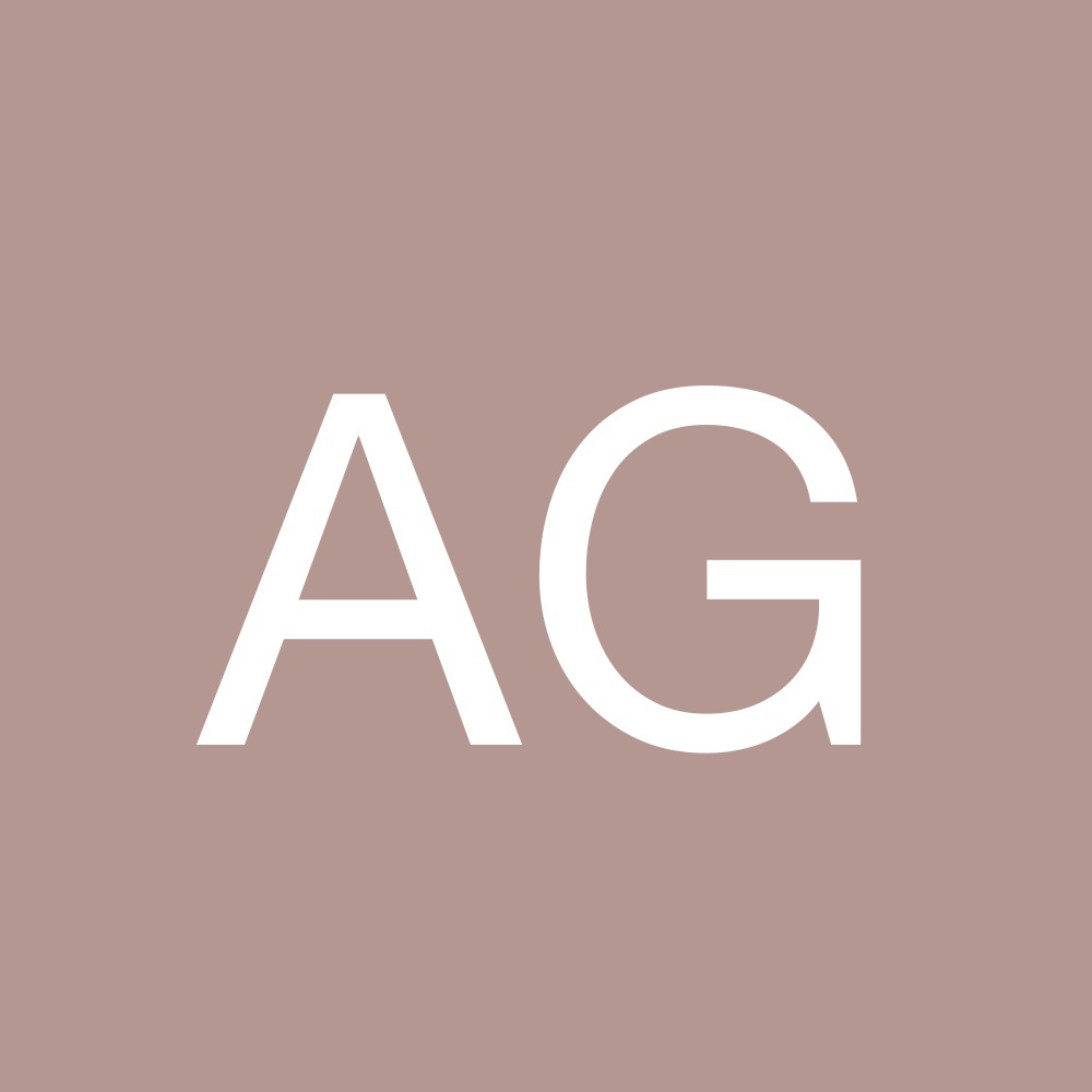 Meet your Posher, Anabel