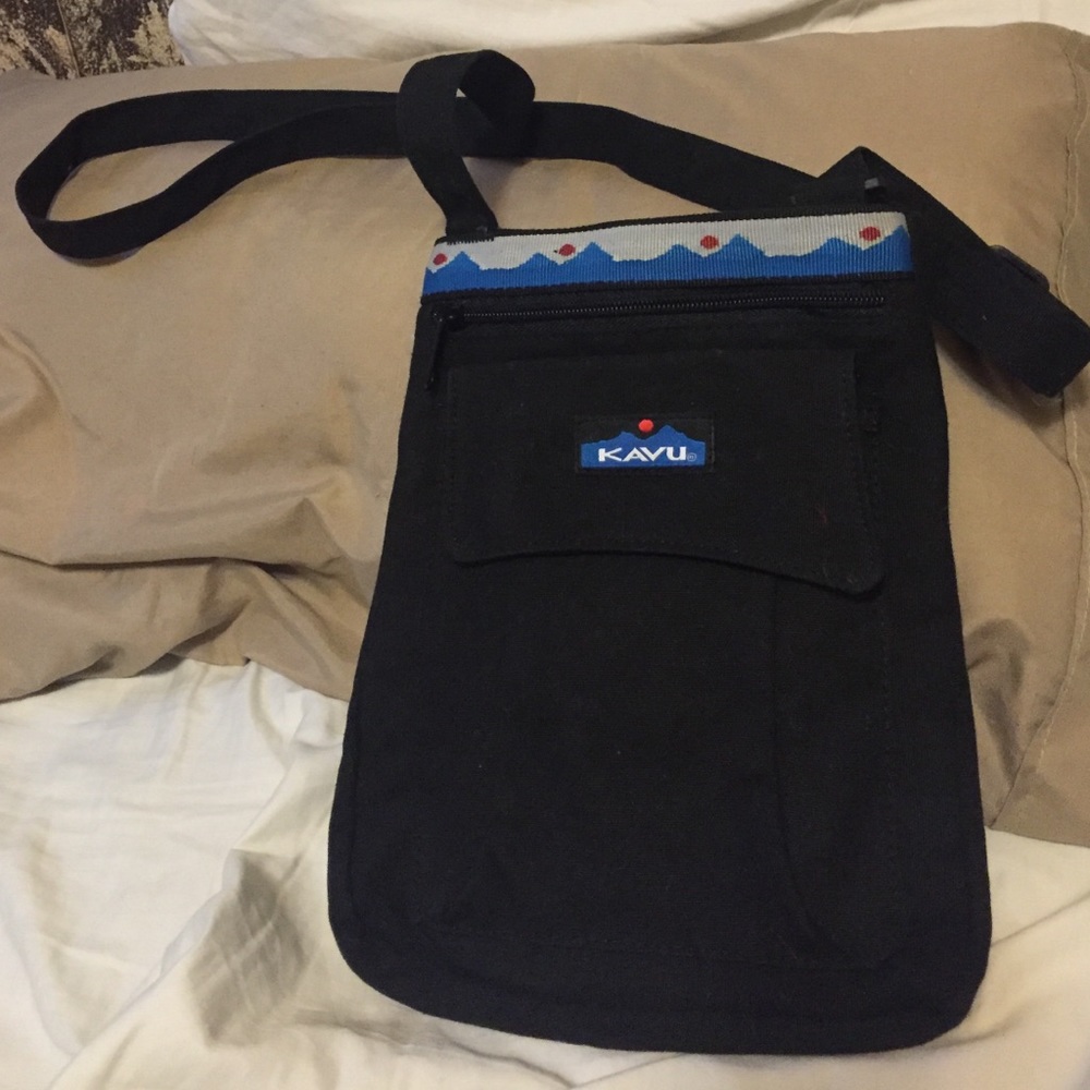 black Kavu purse