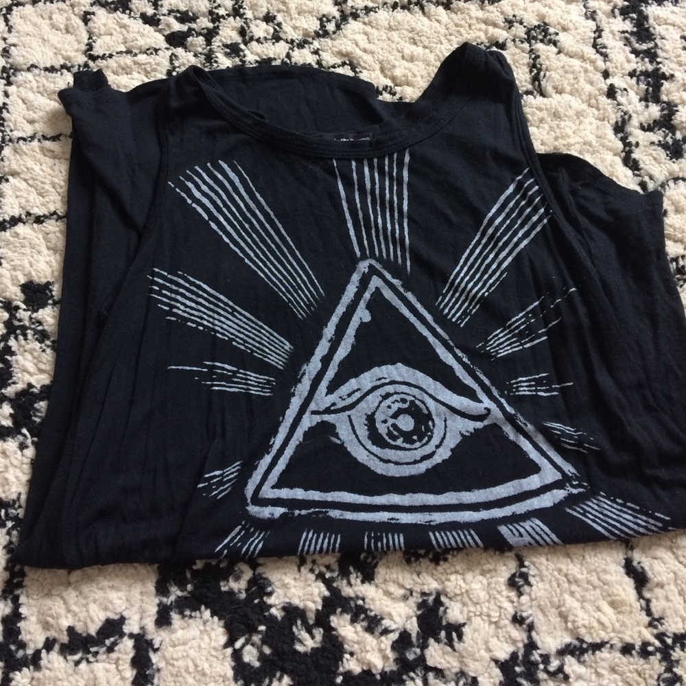 SOLD Tank top 👁