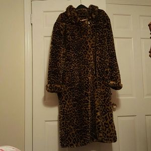 Dennis Basso Leopard Faux Fur