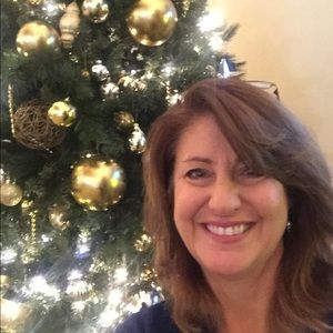 Meet your Posher, Sandy