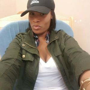 Meet your Posher, Ashleigh