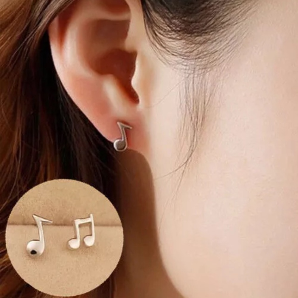 🔴🆕Cute musical notes stud - silver