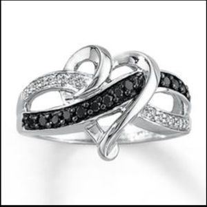 Kay Jewelers Heart Ring with Black diamonds