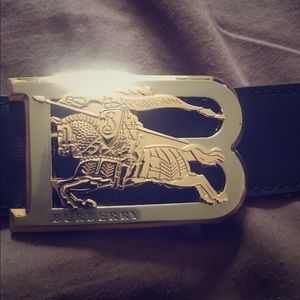 Used Burberry belt
