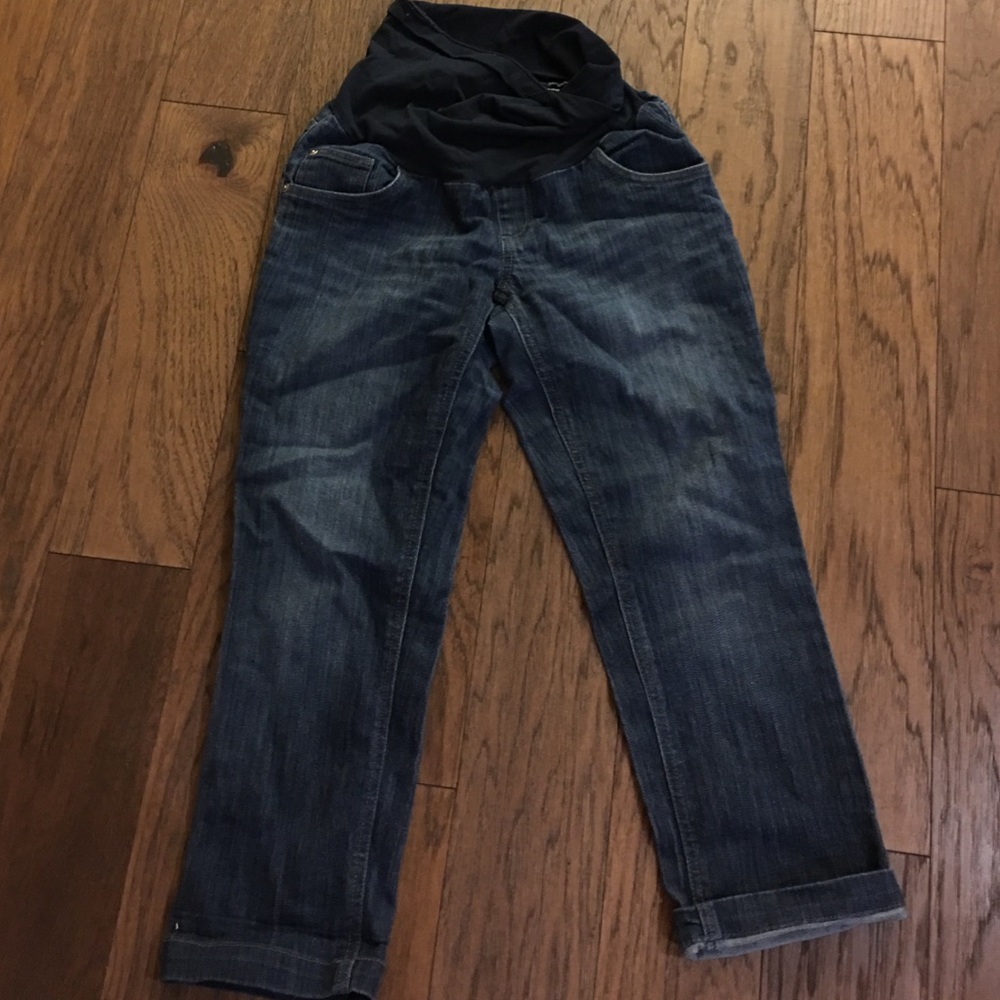 Two Hearts Maternity Capris-M