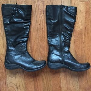 Black Boots size 8.5