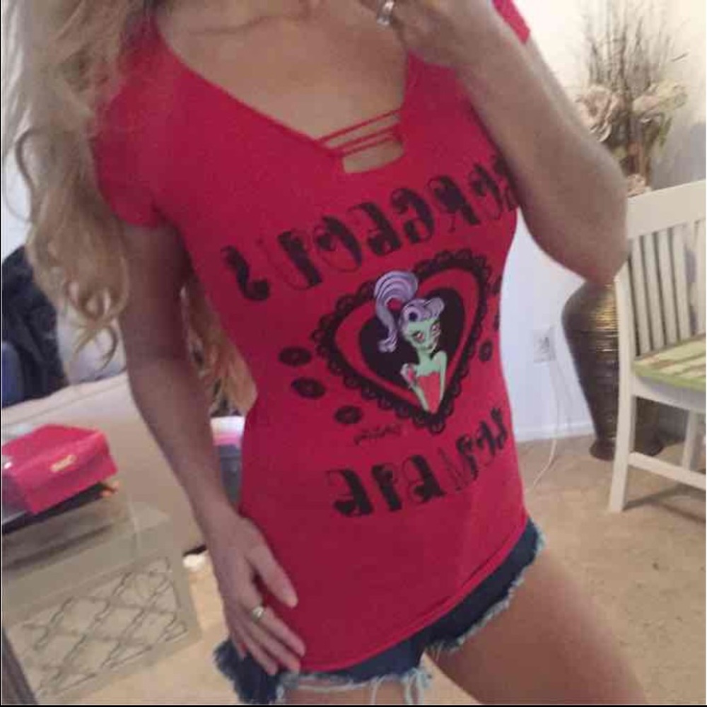 Slashed diy graphic braided cutout tee Shirt small