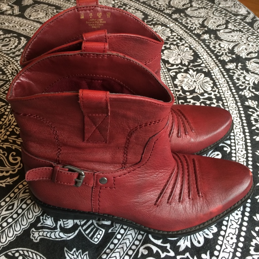 ❤️❤️Franco Sarto red boots❤️❤️