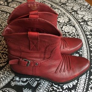 ❤️❤️Franco Sarto red boots❤️❤️
