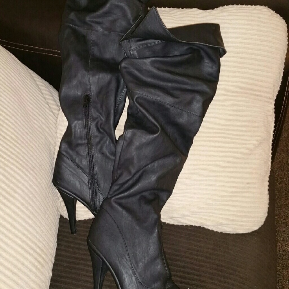 Thigh high pretty woman boots!
