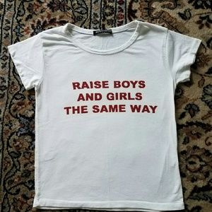 Brandy Melville t-shirt