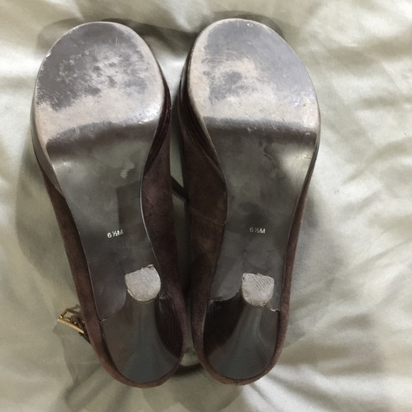 Brown Suede Peeptoe Ankle strap - Picture 4 of 4