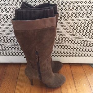 GUESS boots