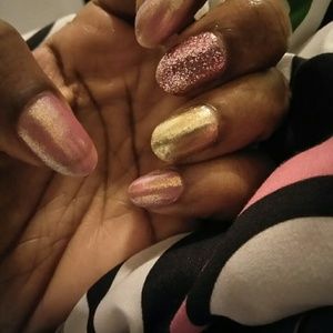 Meet your Posher, Cleo