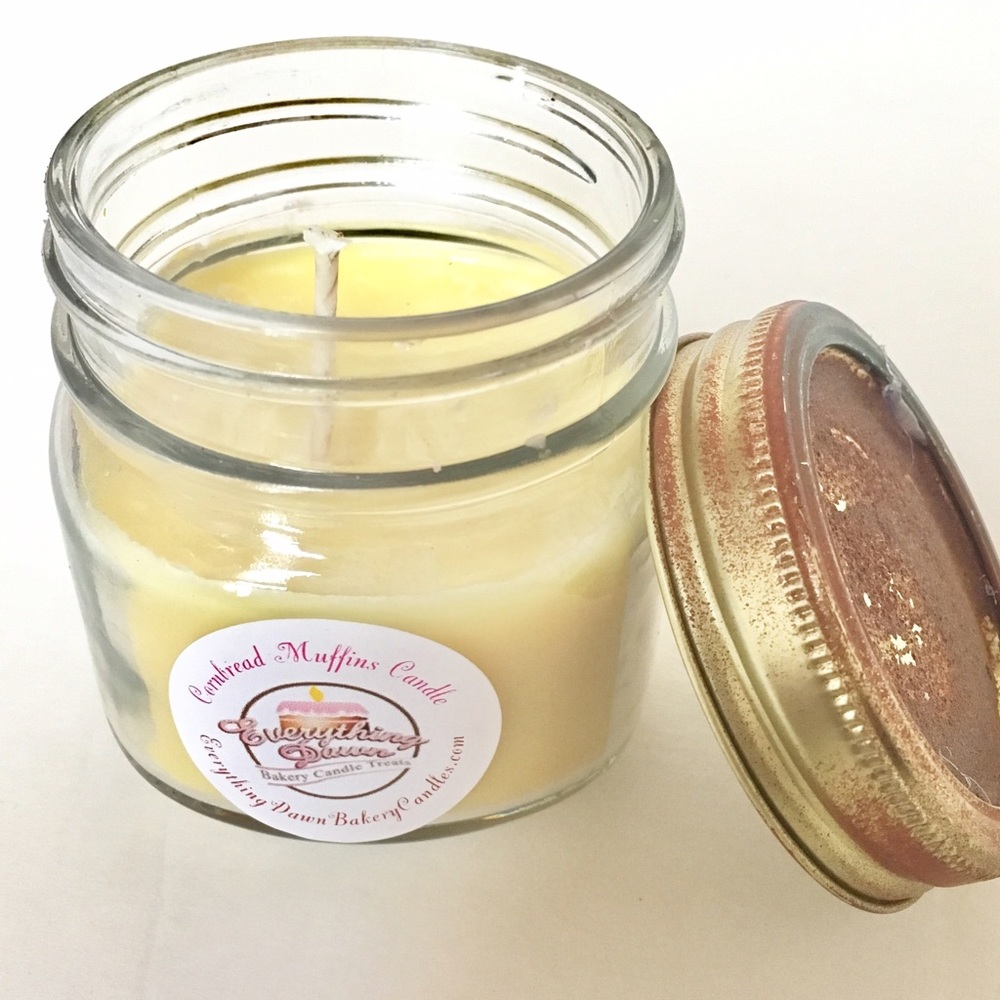 Cornbread Muffins Candle, 8oz
