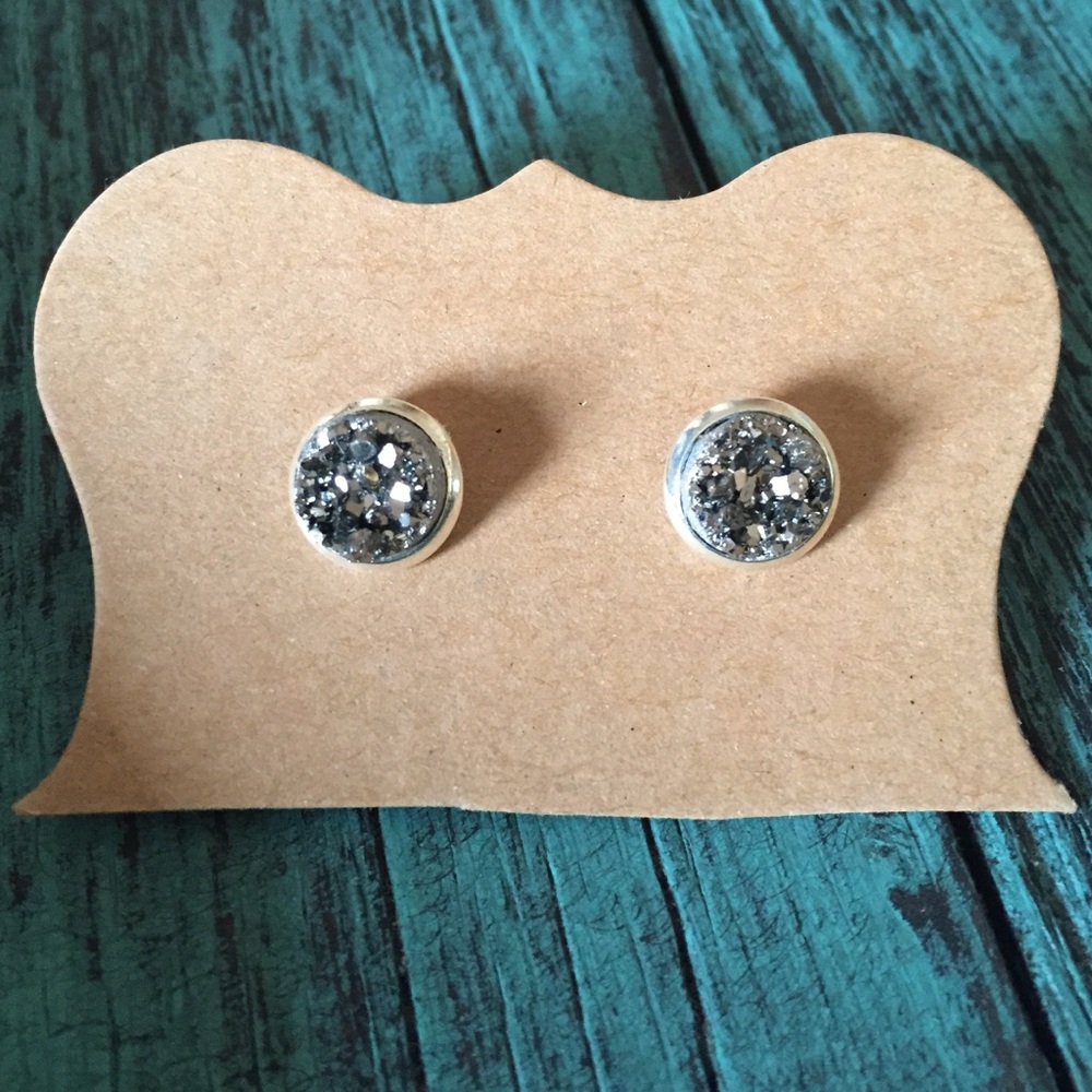 Gunmetal Faux Druzy Earring