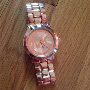 NWOT Michael Kors Rose Gold Watch