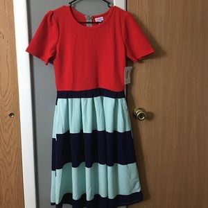 Lularoe Amelia