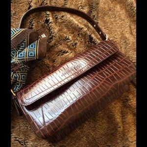 KENNETH COLE leather purse!