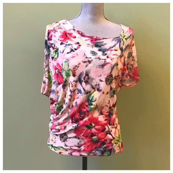 Anthropologie Tops - Anthro Deletta Floral Tee Anthropologie Tops - Anthro Deletta Floral Tee